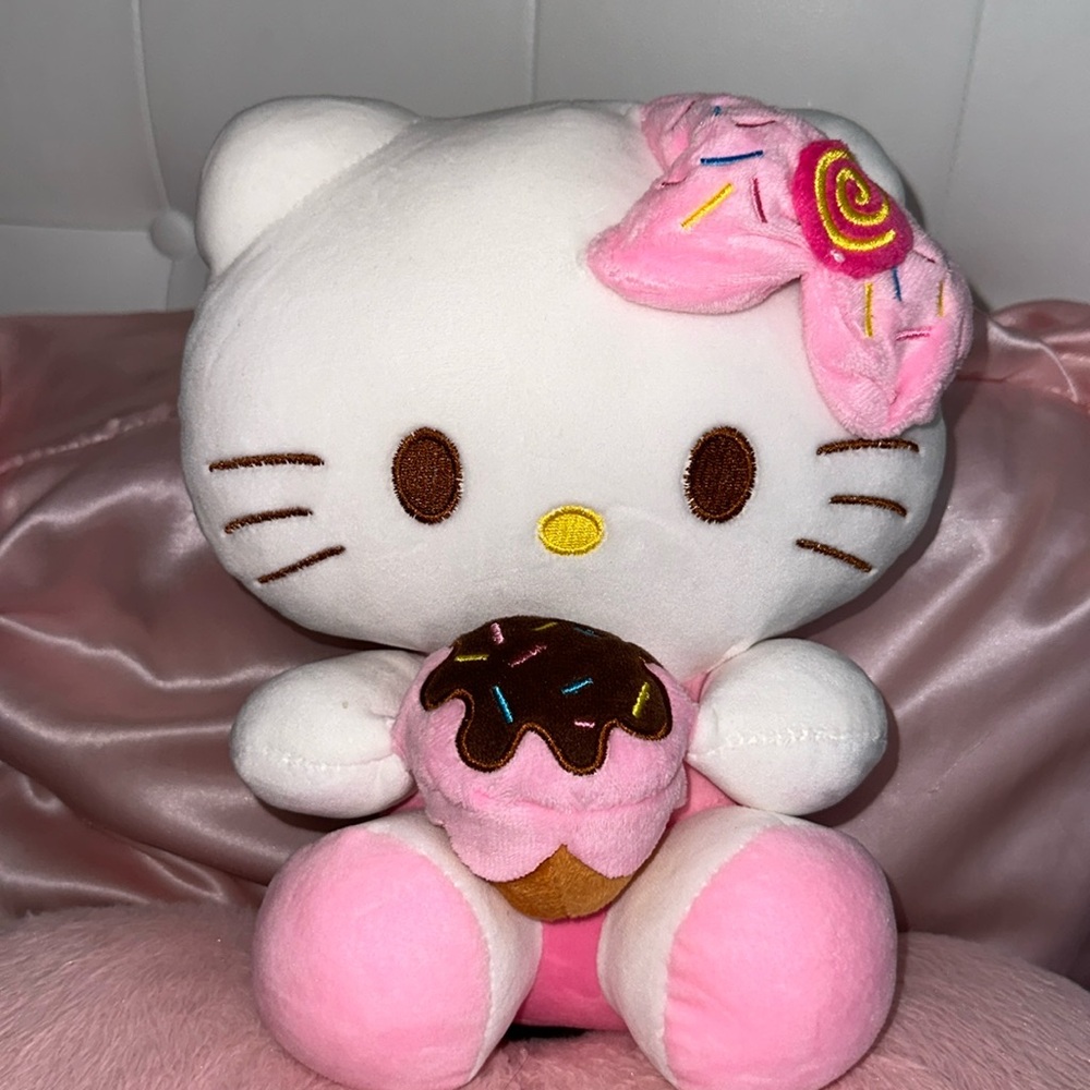 OFFICIAL HELLO KITTY PLUSH